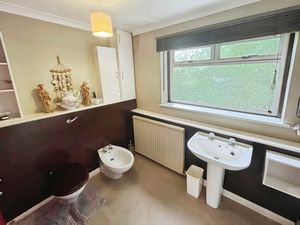 Bathroom- click for photo gallery
